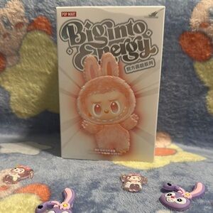 Pop Mart Big into Energy Stuffed vinyl pendant